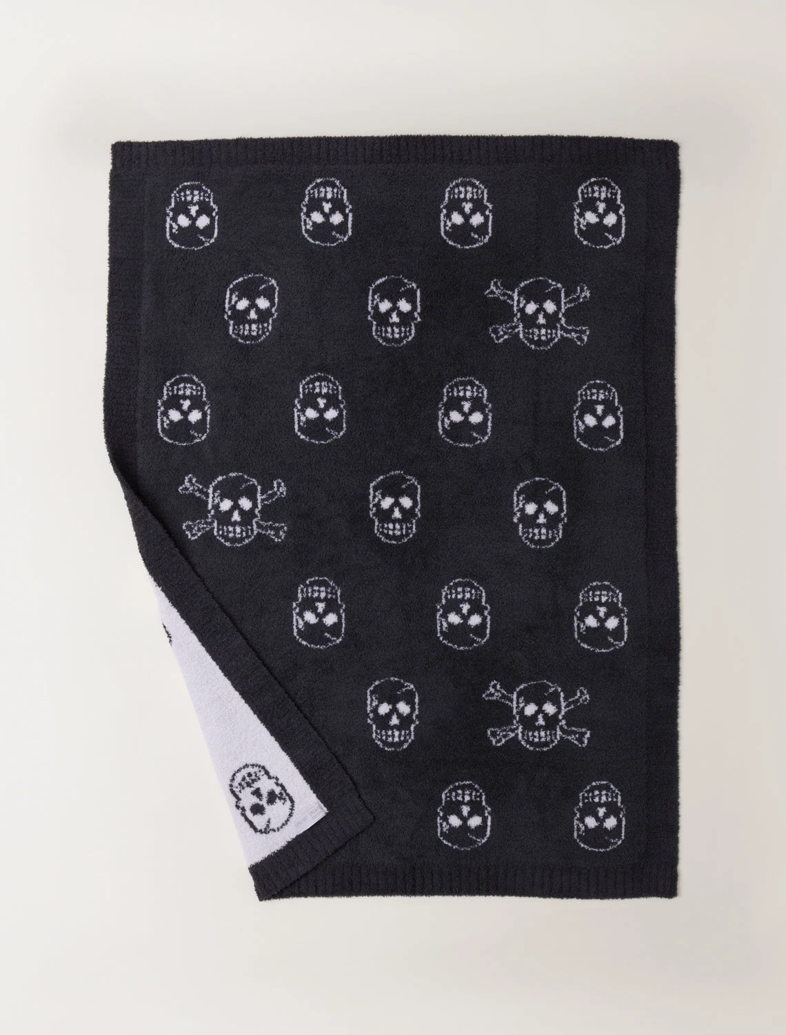 CozyChic® Skull Stroller Blanket 5 CozyChic® Skull Stroller Blanket - Image 3