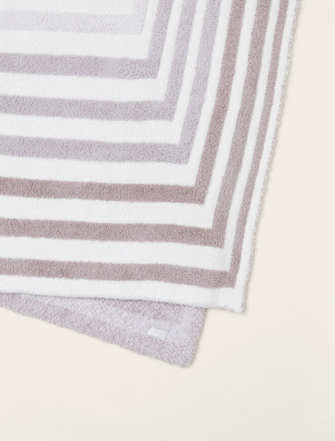 CozyChic® Prismatic Throw 6 CozyChic® Prismatic Throw - Image 4